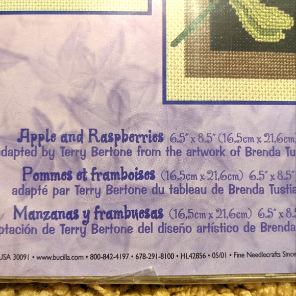 Plaid Bucilla Apple and Raspberries 42856 Cross Stitch Kit 2001  NOS 6.5"x8.5" - Picture 2 of 3